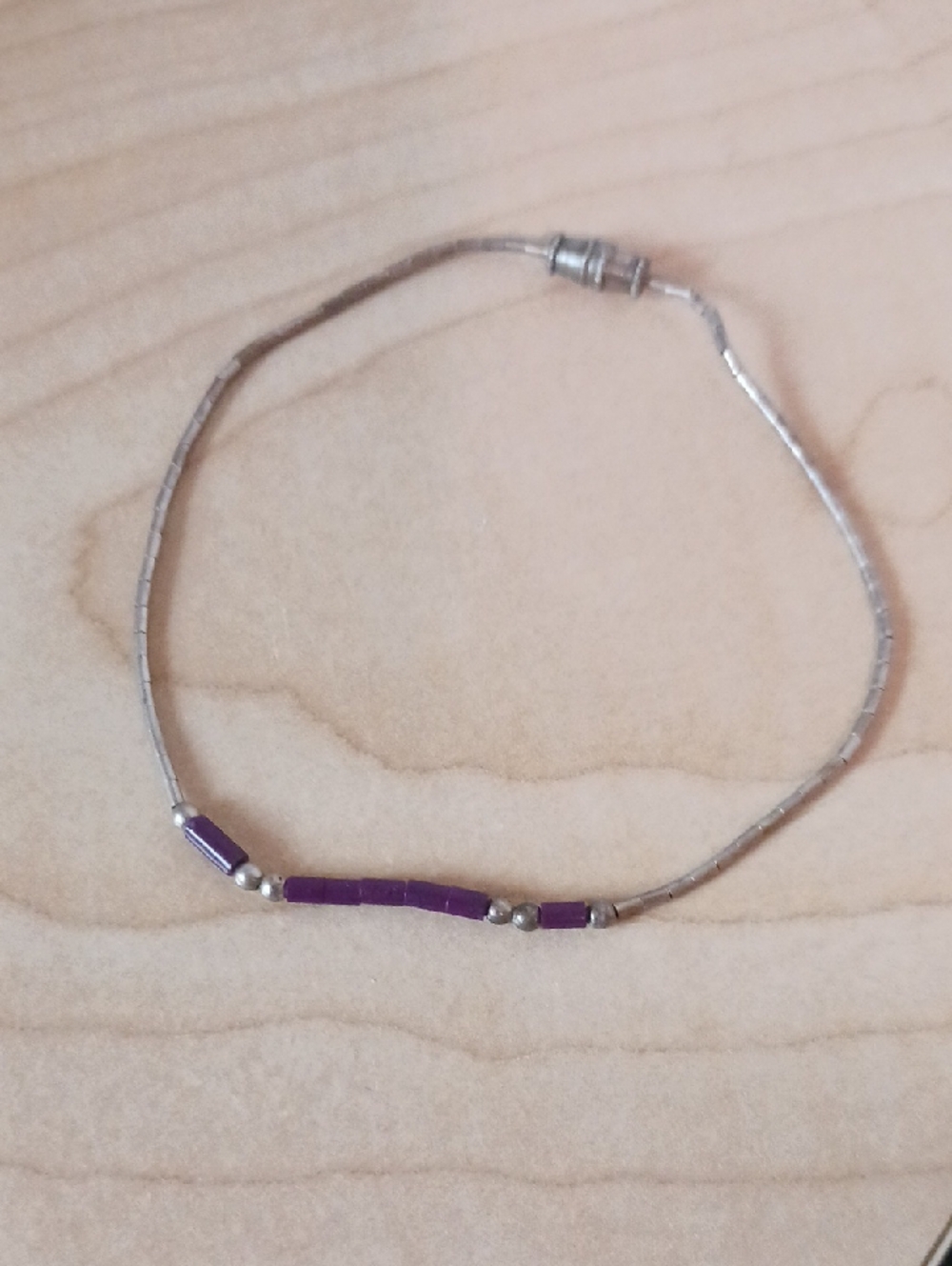 Source Unknown Silver Beaded Bracelet with Purple Accents